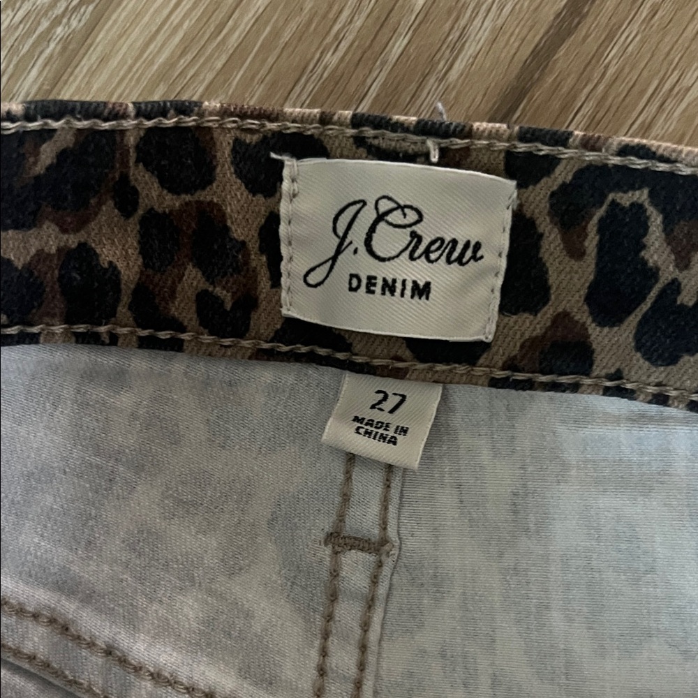 SHIPS TODAY! J.Crew Leopard Print Skinny Jeans - Picture 3 of 5